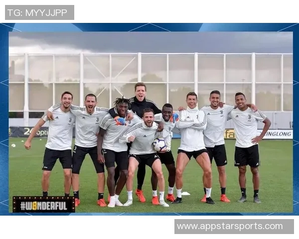 耐克球星闪耀绿茵场 聚焦全球顶级足球巨星的辉煌瞬间